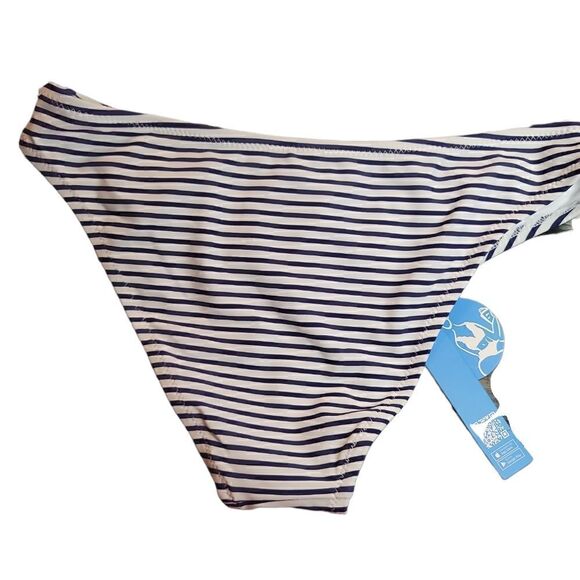 Cupshe bikini bottoms size Small - Picture 3 of 3
